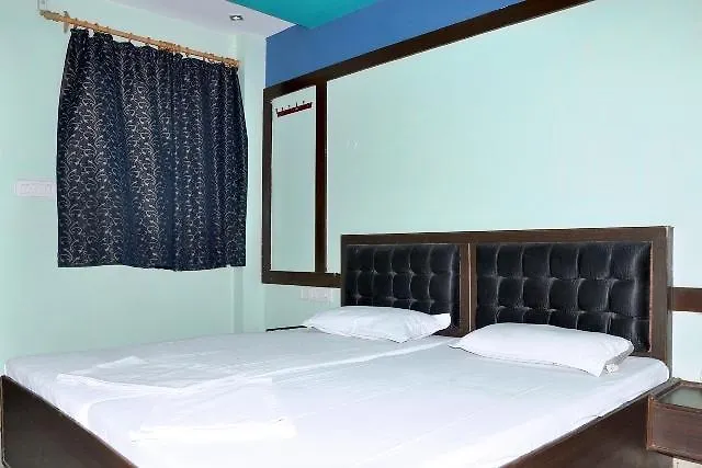 Hotel Omega アーグラ