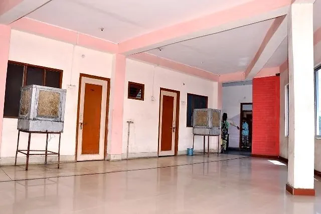 Hotel Omega Agra